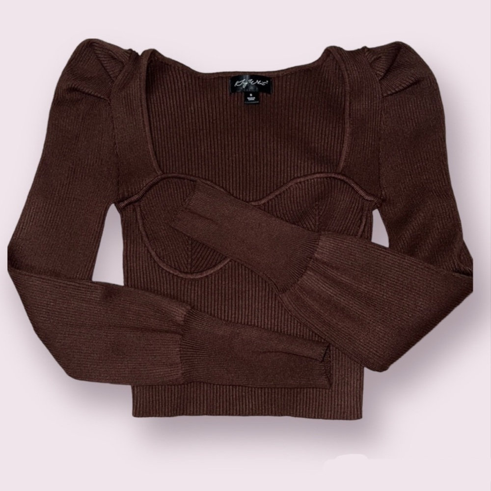 NWOT Brown Sweetheart Neck and Puff Shoulder Ribbed Sweater